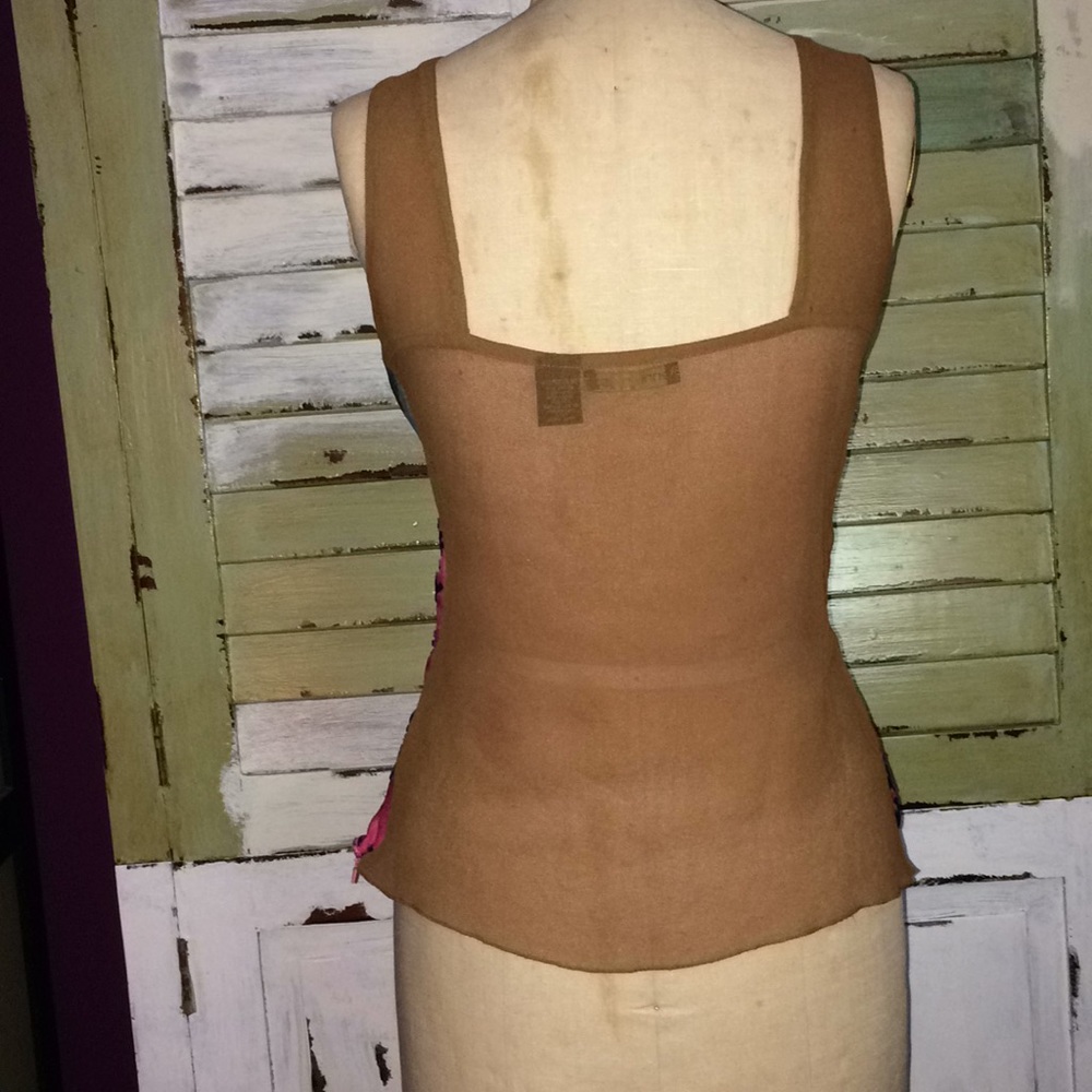embellished colored top - - Picture 7 of 8